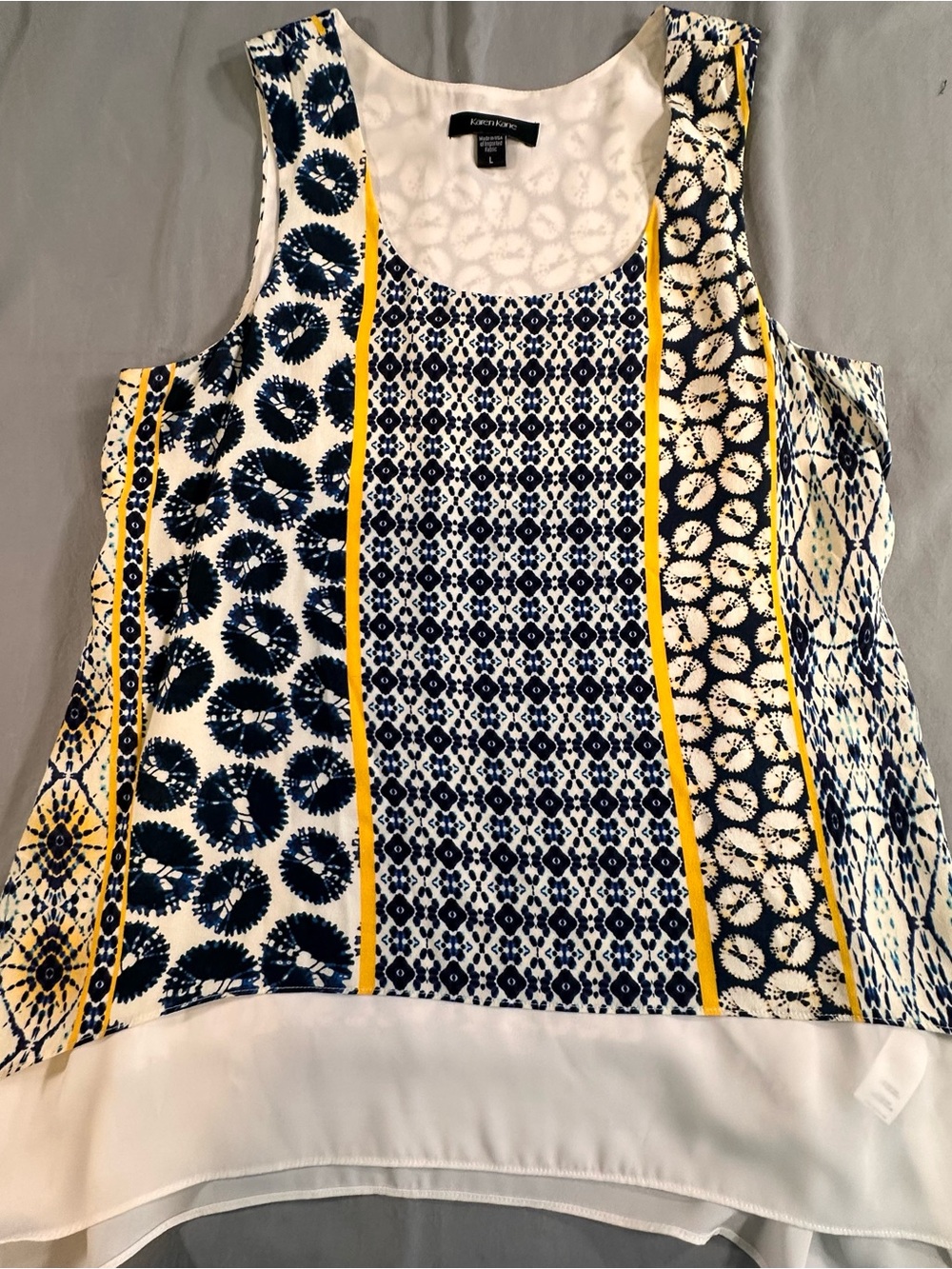 Kensie White & Navy Printed Sleeveless Blouse with Yellow Trim